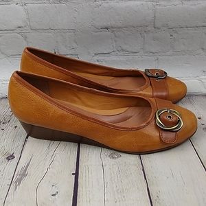 Nurture Canary Brown Leather Wedge loafer shoes 10